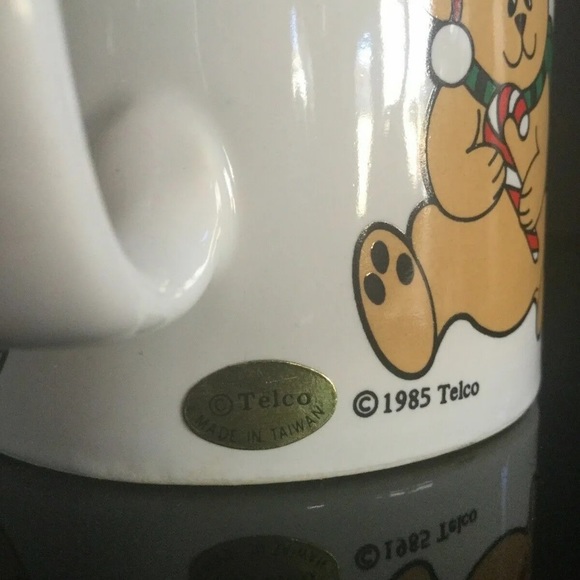Vintage 1985 Telco Musical Its A Small World Mug 80s Christmas Bears Cup WORKS - Picture 4 of 10